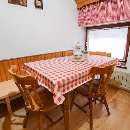 Farm Zagar 2*